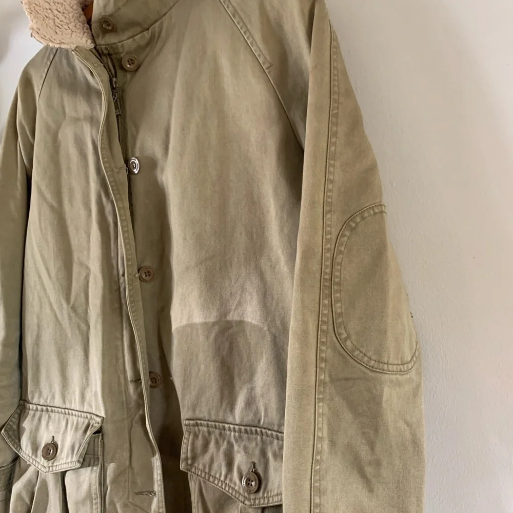 Woman’s Insight Jacket 🧥 - Picture 2 of 6
